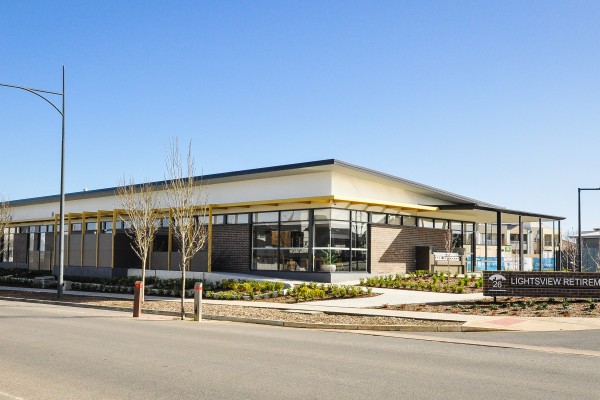 Rossdale Lightsview Retirement front facade clubhouse v2