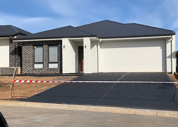 IMG 2415 Elevation S